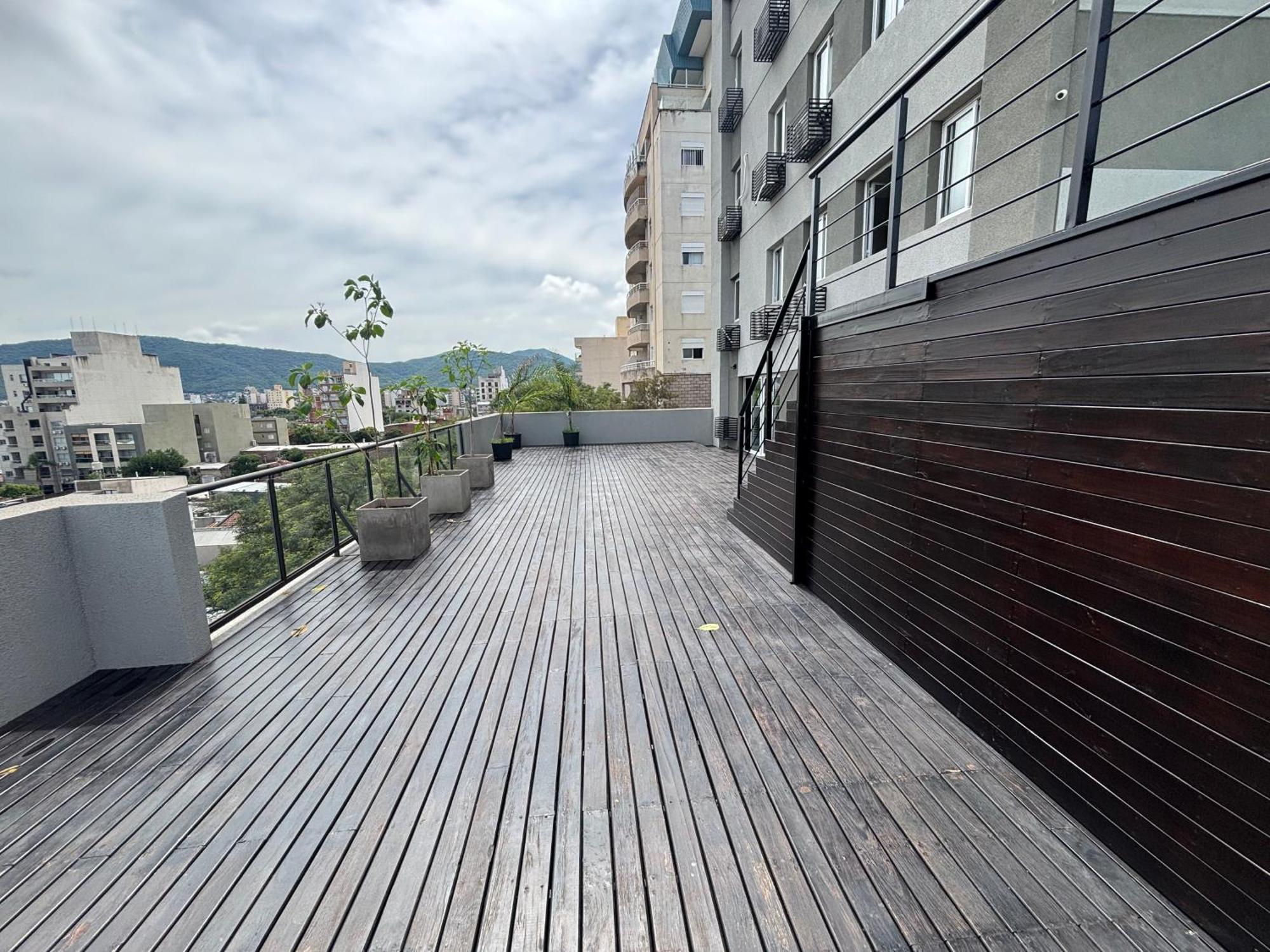 Apartment 12 O Tower, Capital